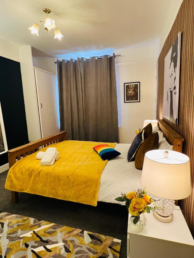 2-Bedroom Plus Living Room Flats Near Edgware Road Londra Dış mekan fotoğraf