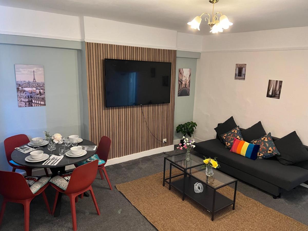 2-Bedroom Plus Living Room Flats Near Edgware Road Londra Dış mekan fotoğraf