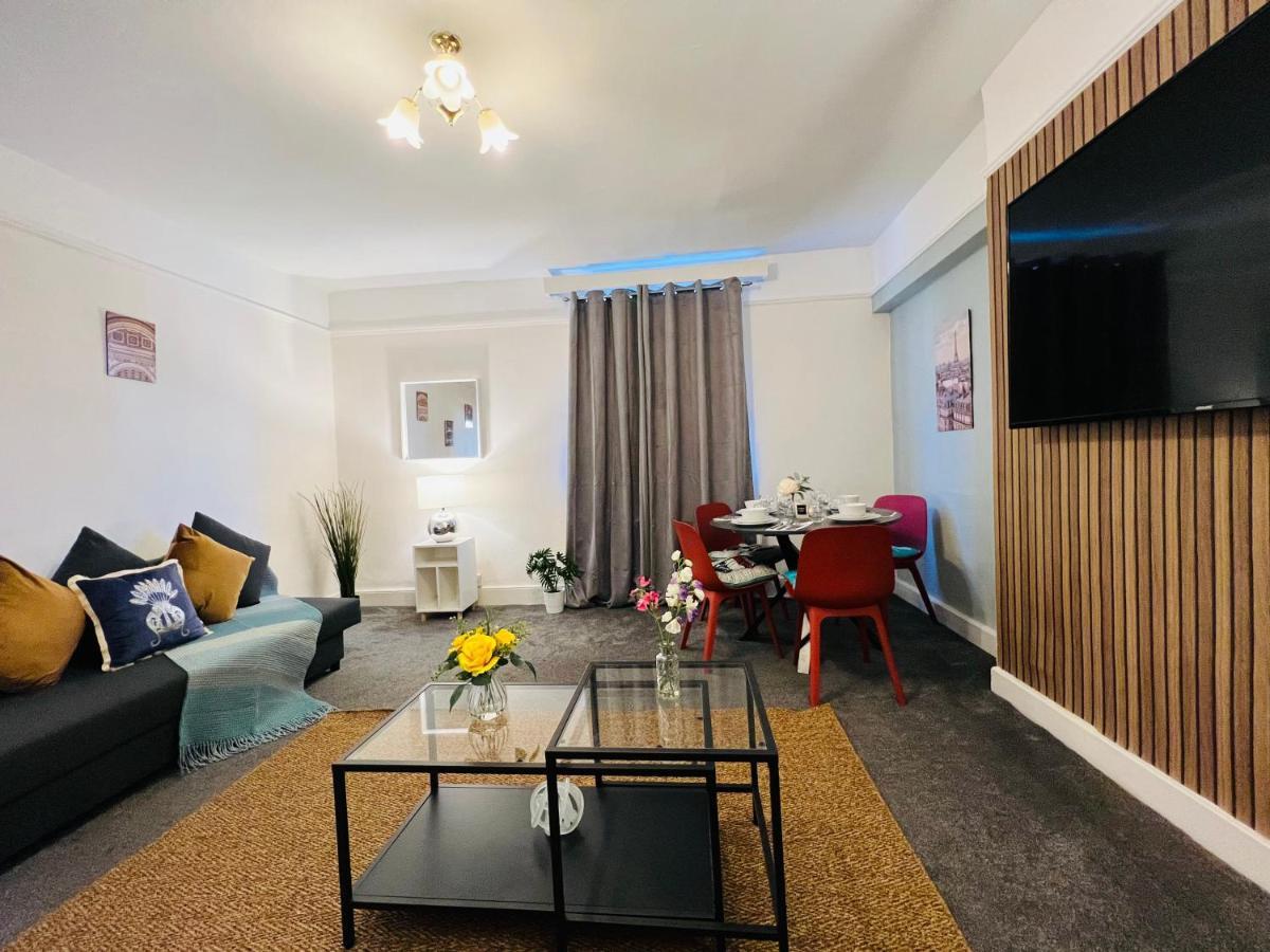 2-Bedroom Plus Living Room Flats Near Edgware Road Londra Dış mekan fotoğraf