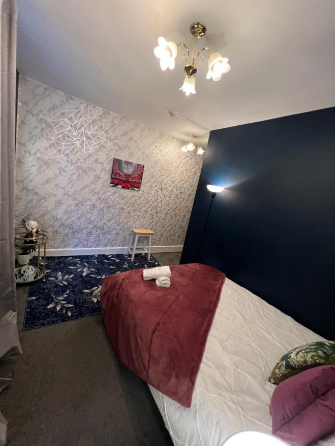 2-Bedroom Plus Living Room Flats Near Edgware Road Londra Dış mekan fotoğraf
