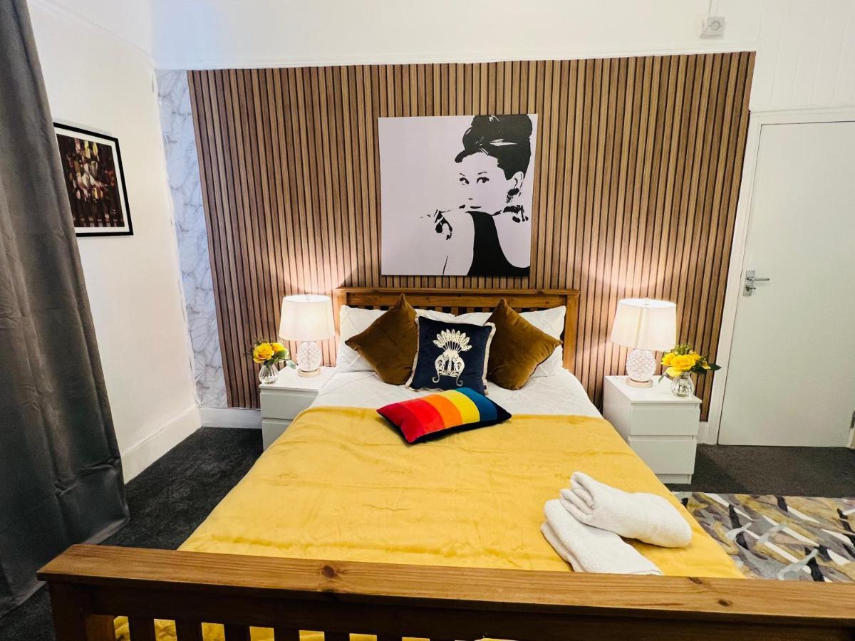 2-Bedroom Plus Living Room Flats Near Edgware Road Londra Dış mekan fotoğraf