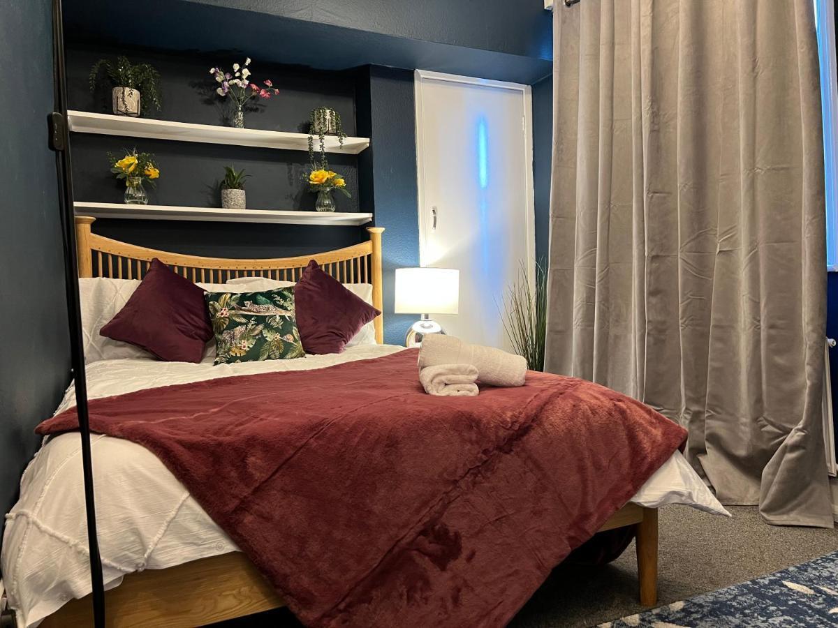 2-Bedroom Plus Living Room Flats Near Edgware Road Londra Dış mekan fotoğraf